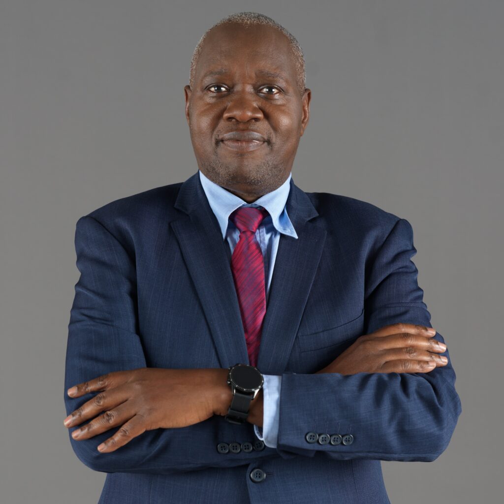 TOM MAILU
